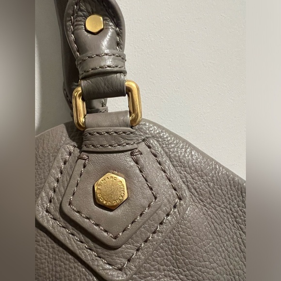 Auth MARC BY MARC JACOBS Classic Q Fran - Gray Leather Tote Bag USED - Picture 3 of 16